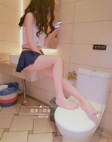 多个美女圣水调教vk