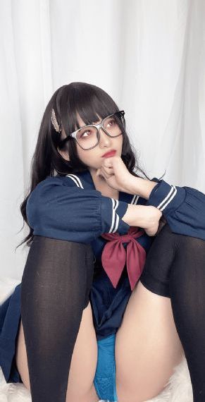 25岁的女高中生动漫