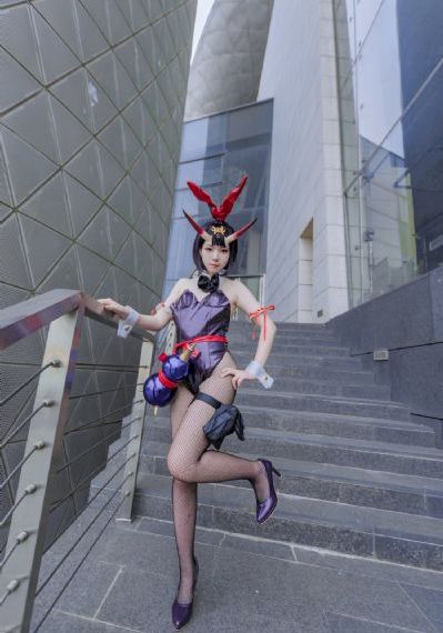 《美丽小蜜桃》