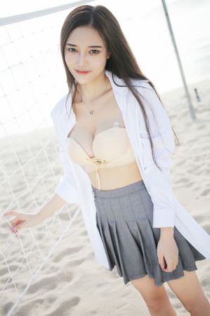 饥饿漂亮的女邻居3伦理